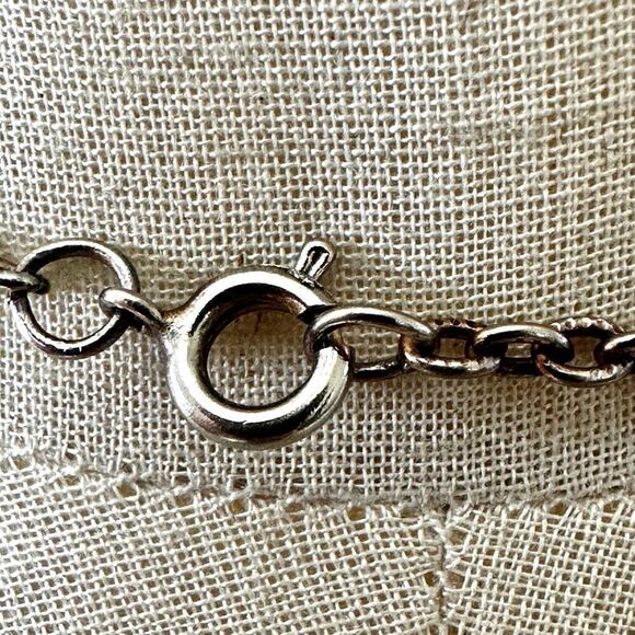 Colorful beaded necklace - Picture 4 of 7